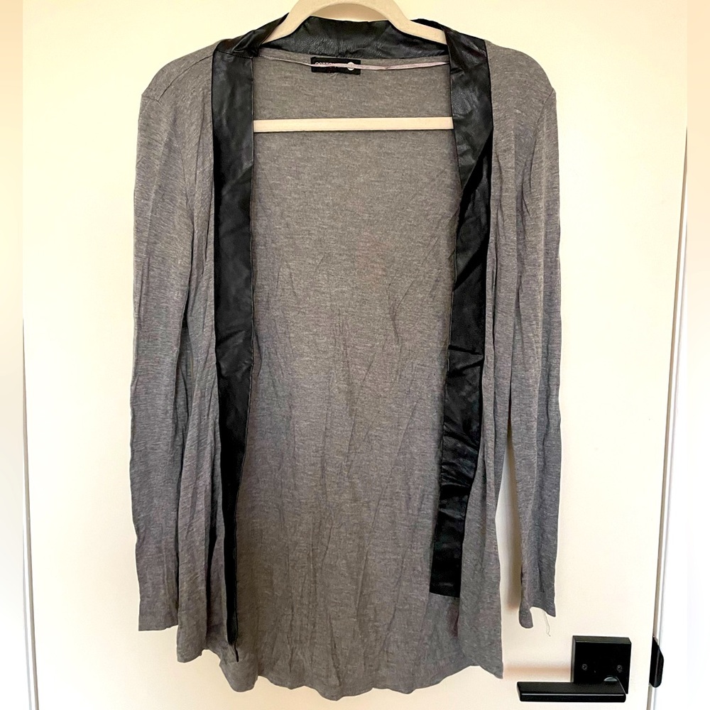 ✨5/$25✨Cotton On Lightweight Gray Cardigan with Faux Leather Trim